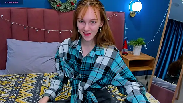 VanillaKelly online show from 12-24-24, 03:49