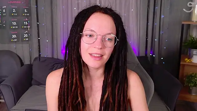 Snapshot of CoreyJane chatting on 08-03-26, 04:44 CoreyJane online show from 08-03-26, 04:44