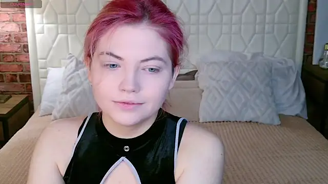 Lisa Adam online show from 10-11-25, 06:06