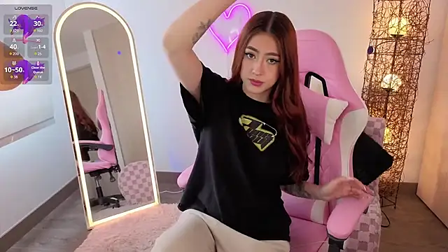 violet ch online show from 12-04-25, 06:38