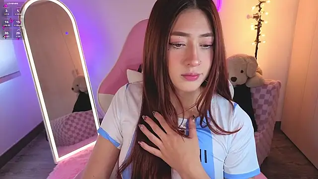 Snapshot of violet_ch chatting on 02-05-26, 05:50 violet ch online show from 02-05-26, 05:50