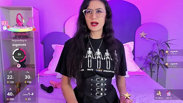 SophieGomez22 online show from 11-30-25, 11:25