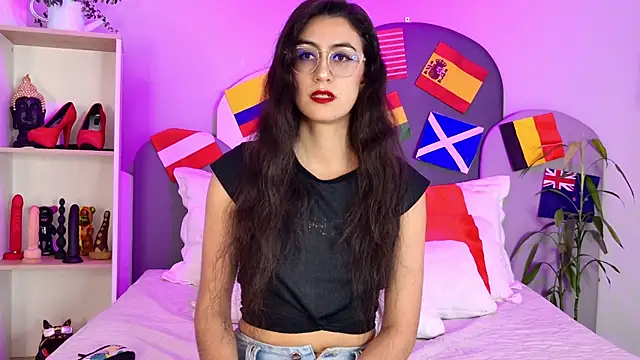 Snapshot of SophieGomez22 chatting on 07-14-26, 11:38 SophieGomez22 online show from 07-14-26, 11:38
