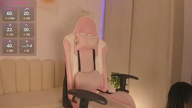 LittleSofia  online show from 12-10-24, 12:06