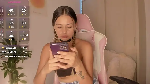 LittleSofia  online show from 12-22-24, 04:50