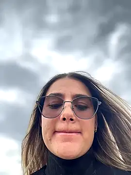 LittleSofia  online show from 09-13-25, 05:46