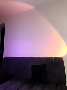 Mazikeen-- online show from 03-26-26, 10:59