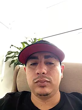 DanielGomez9 online show from 03-21-25, 04:29