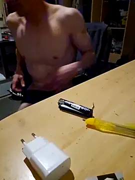 v4Tomasgrau9 online show from 04-09-26, 10:26