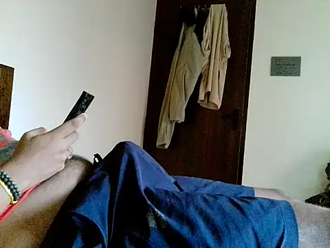 Snapshot of snoobyy chatting on 07-20-26, 04:49 snoobyy online show from 07-20-26, 04:49