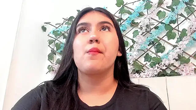 LexiiBloom online show from 10-17-25, 10:29