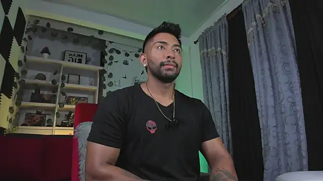 Couple muscle1 online show from 01-13-26, 08:47