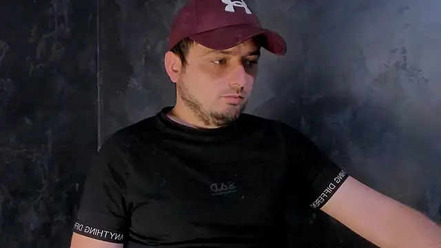 Snapshot of Master_Mark_Wayne chatting on 03-17-26, 01:36 Master Mark Wayne online show from 03-17-26, 01:36