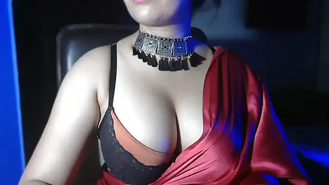 urvashihott online show from 09-30-25, 04:56