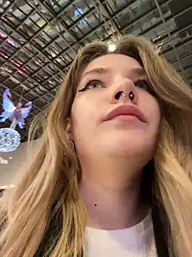 Snapshot of Holy_Tereza chatting on 12-08-24, 03:45 Holy Tereza online show from 12-08-24, 03:45