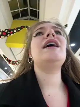 Snapshot of Holy_Tereza chatting on 12-22-24, 06:48 Holy Tereza online show from 12-22-24, 06:48