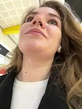 Snapshot of Holy_Tereza chatting on 01-08-25, 06:31 Holy Tereza online show from 01-08-25, 06:31