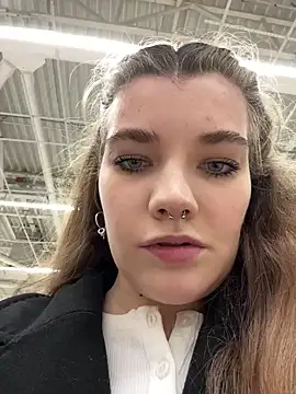 Snapshot of Holy_Tereza chatting on 01-19-25, 03:21 Holy Tereza online show from 01-19-25, 03:21