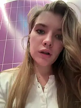 Snapshot of Holy_Tereza chatting on 03-15-25, 05:59 Holy Tereza online show from 03-15-25, 05:59