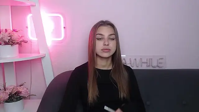 MilanaAngelAs online show from 10-11-25, 04:44