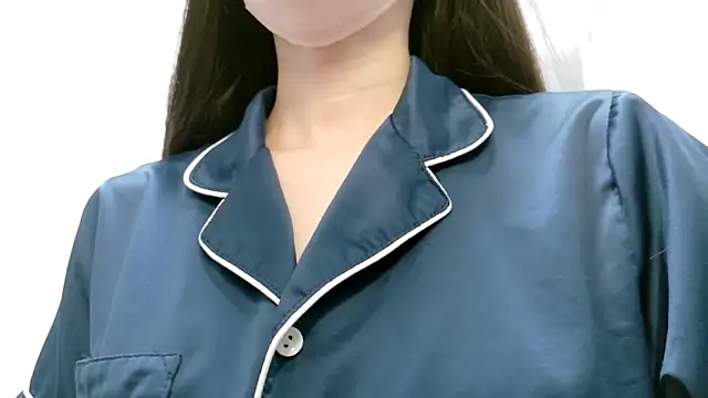 Snapshot of _mi_tsu_ki_ chatting on 03-02-25, 01:49 mi tsu ki online show from 03-02-25, 01:49