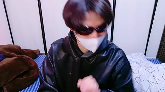 Snapshot of jyupo_bbb_ chatting on 02-15-25, 11:58 jyupo bbb online show from 02-15-25, 11:58