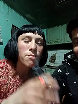 Snapshot of babylexx_18 chatting on 09-15-25, 01:27 babylexx 18 online show from 09-15-25, 01:27