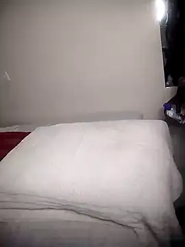 Snapshot of KikiLovesD chatting on 02-04-25, 04:18 KikiLovesD online show from 02-04-25, 04:18