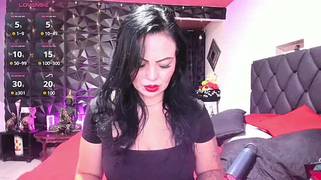 Snapshot of charlottemeyerr chatting on 09-08-25, 07:46 charlottemeyerr online show from 09-08-25, 07:46