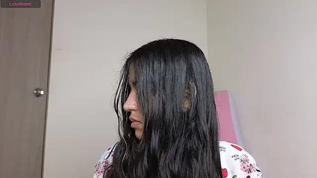 ViolettaSummer online show from 09-23-25, 10:07