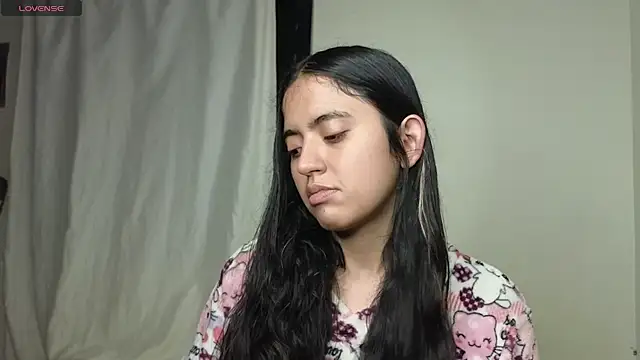 ViolettaSummer online show from 10-12-25, 12:20