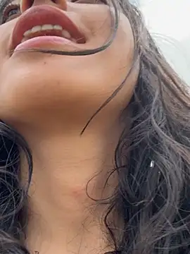 ViolettaSummer online show from 02-18-26, 04:14