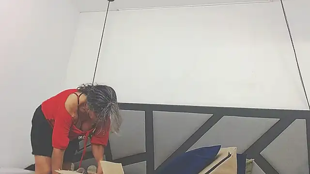 chanel grant online show from 10-30-25, 06:41