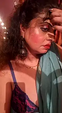 Snapshot of Maaya66 chatting on 01-09-25, 10:20 Maaya66 online show from 01-09-25, 10:20