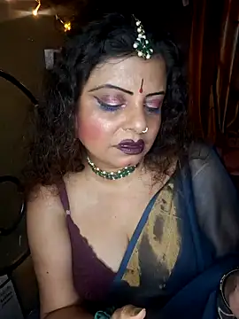 Snapshot of Maaya66 chatting on 01-14-25, 05:45 Maaya66 online show from 01-14-25, 05:45