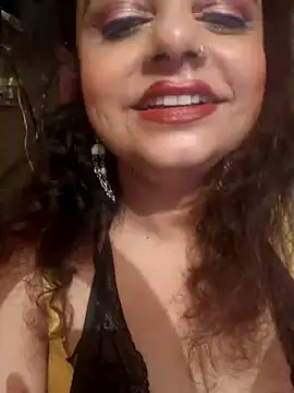 Snapshot of Maaya66 chatting on 02-23-25, 11:04 Maaya66 online show from 02-23-25, 11:04