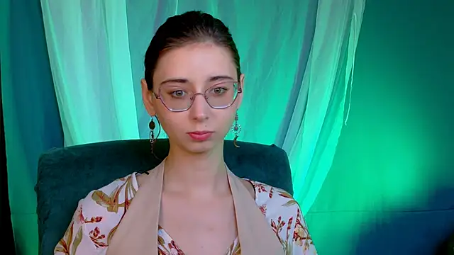 Orianna Fox online show from 10-10-25, 01:21