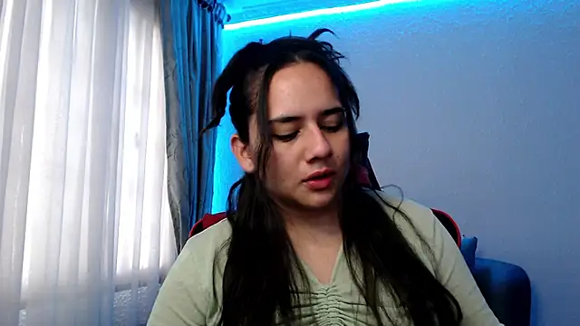 Snapshot of Lexyevans chatting on 12-02-24, 07:38 Lexyevans online show from 12-02-24, 07:38