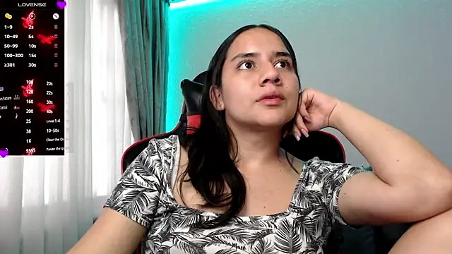 Snapshot of Lexyevans chatting on 12-04-24, 08:51 Lexyevans online show from 12-04-24, 08:51