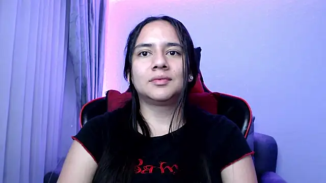 Snapshot of Lexyevans chatting on 12-26-24, 02:44 Lexyevans online show from 12-26-24, 02:44