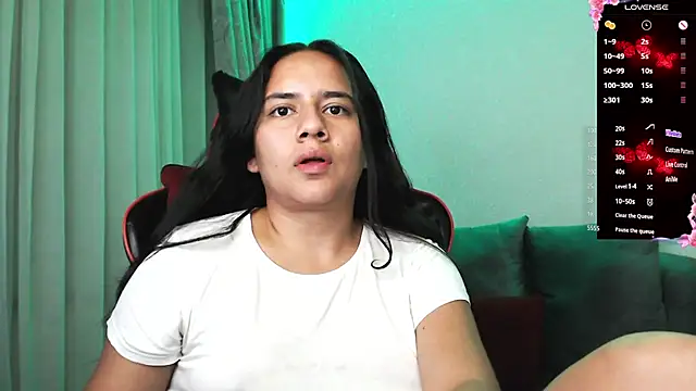 Snapshot of Lexyevans chatting on 01-25-25, 01:10 Lexyevans online show from 01-25-25, 01:10