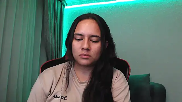 Snapshot of Lexyevans chatting on 01-27-25, 11:11 Lexyevans online show from 01-27-25, 11:11