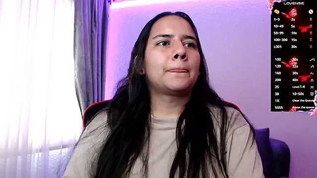 Snapshot of Lexyevans chatting on 02-14-25, 08:37 Lexyevans online show from 02-14-25, 08:37