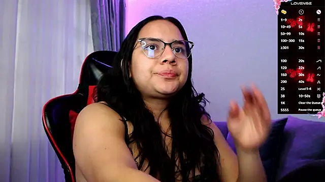 Snapshot of Lexyevans chatting on 02-18-25, 10:14 Lexyevans online show from 02-18-25, 10:14