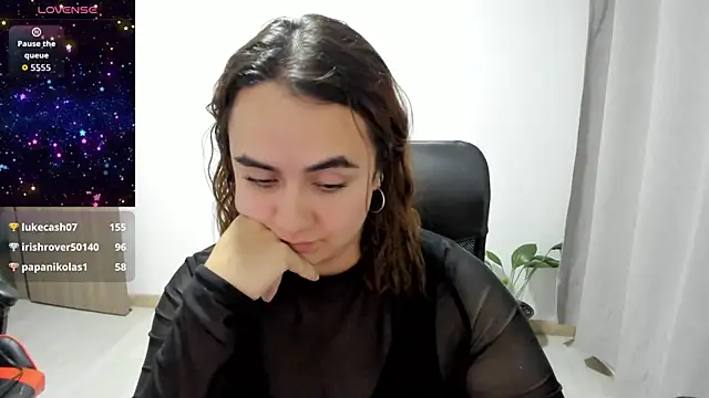 Snapshot of maryluna95 chatting on 07-18-26, 12:26 maryluna95 online show from 07-18-26, 12:26