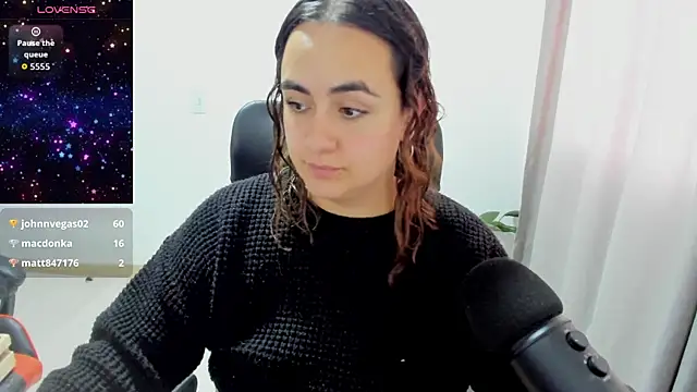 Snapshot of maryluna95 chatting on 08-05-26, 07:49 maryluna95 online show from 08-05-26, 07:49