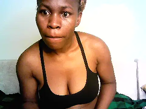 Snapshot of lisaa544 chatting on 02-14-25, 02:50 lisaa544 online show from 02-14-25, 02:50