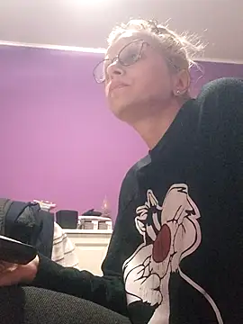 BritneyHudson online show from 10-23-25, 01:27