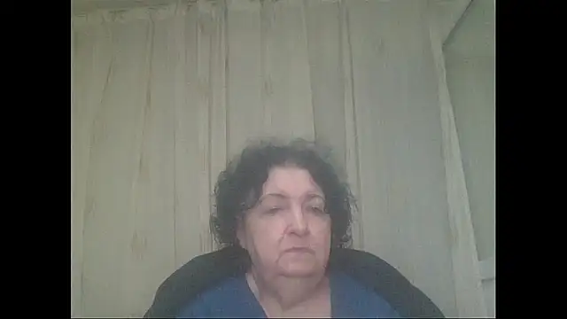 Snapshot of maturekorine chatting on 11-10-25, 05:34 maturekorine online show from 11-10-25, 05:34