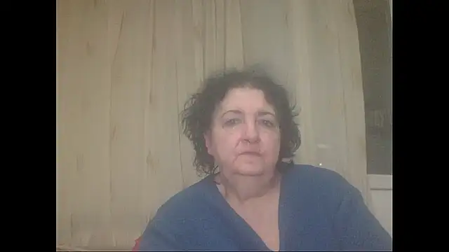 Snapshot of maturekorine chatting on 11-12-25, 06:08 maturekorine online show from 11-12-25, 06:08